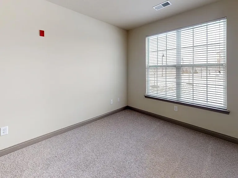 Overture Flats | Specials Available — Photo 56