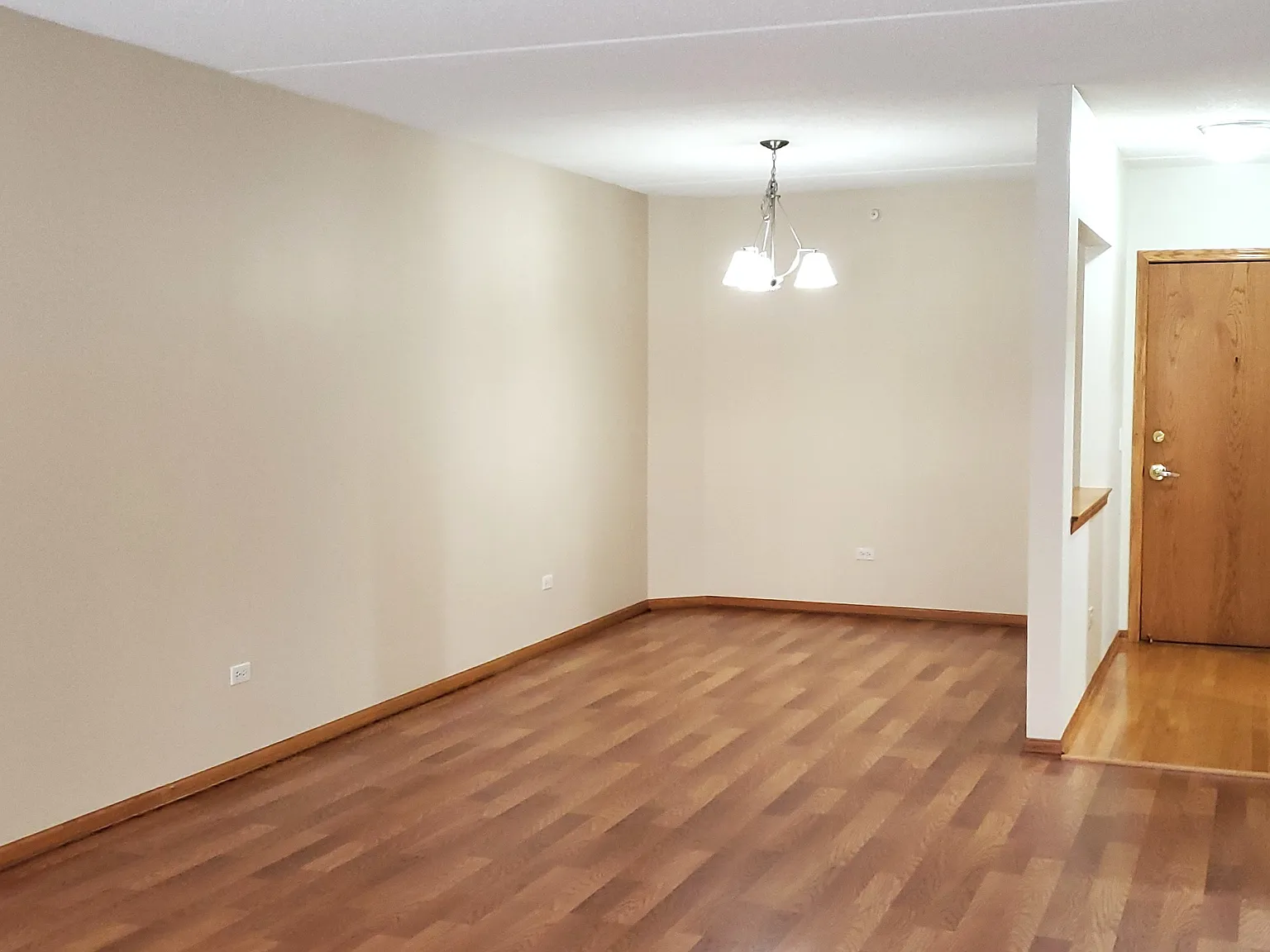5000 Oakton St — Photo 3