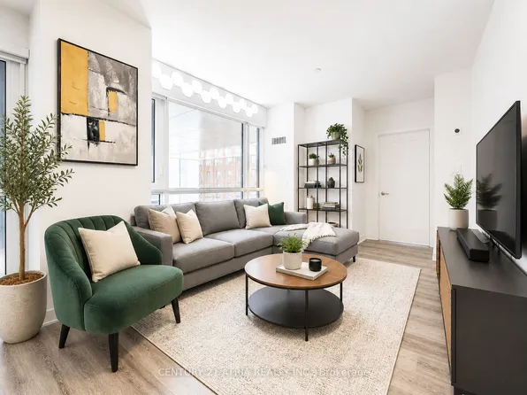 135 Lower Sherbourne St #420, Toronto, ON M5A 1Y4