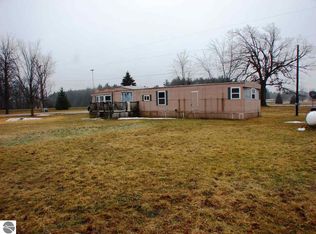 5080 W Polk Rd, Alma, MI 48801