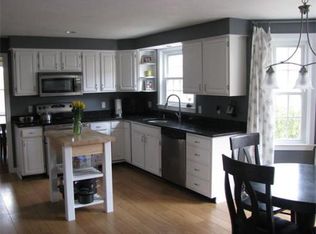 17 Ida Rd, Worcester, MA 01604