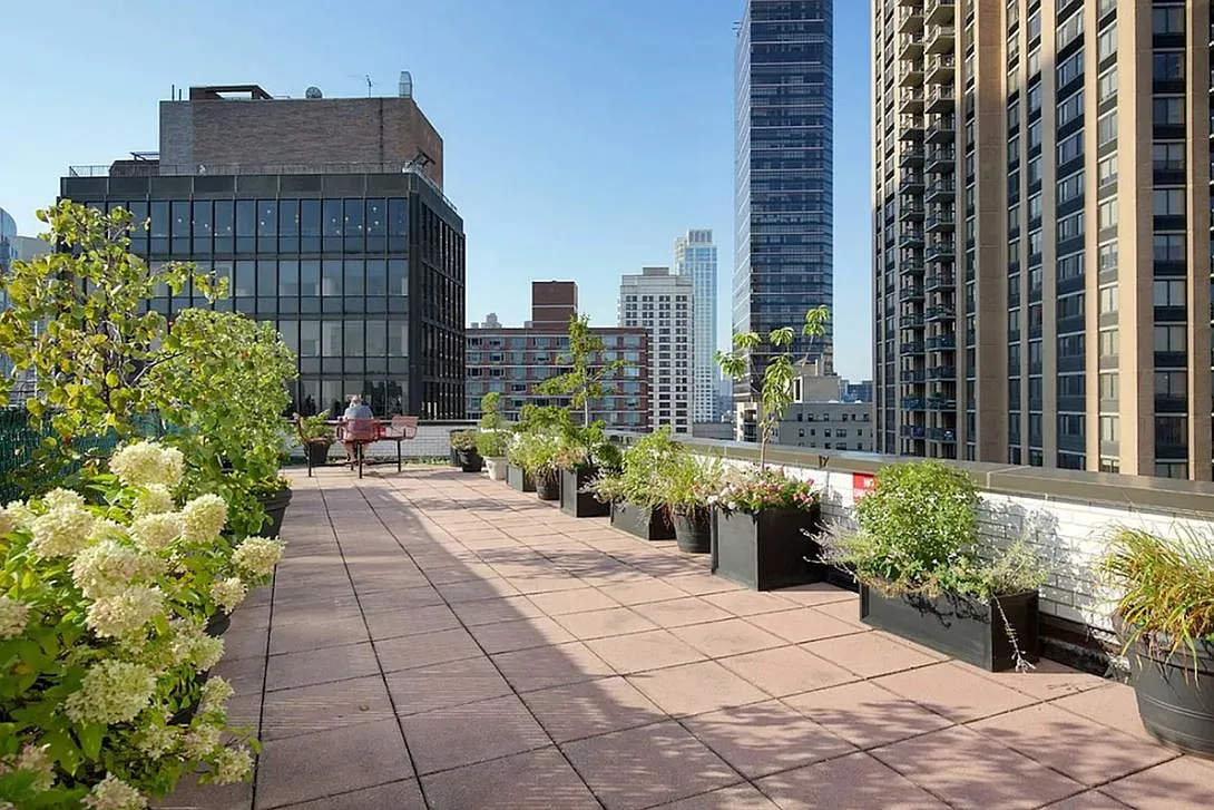 155 West 68th Street — Photo 3