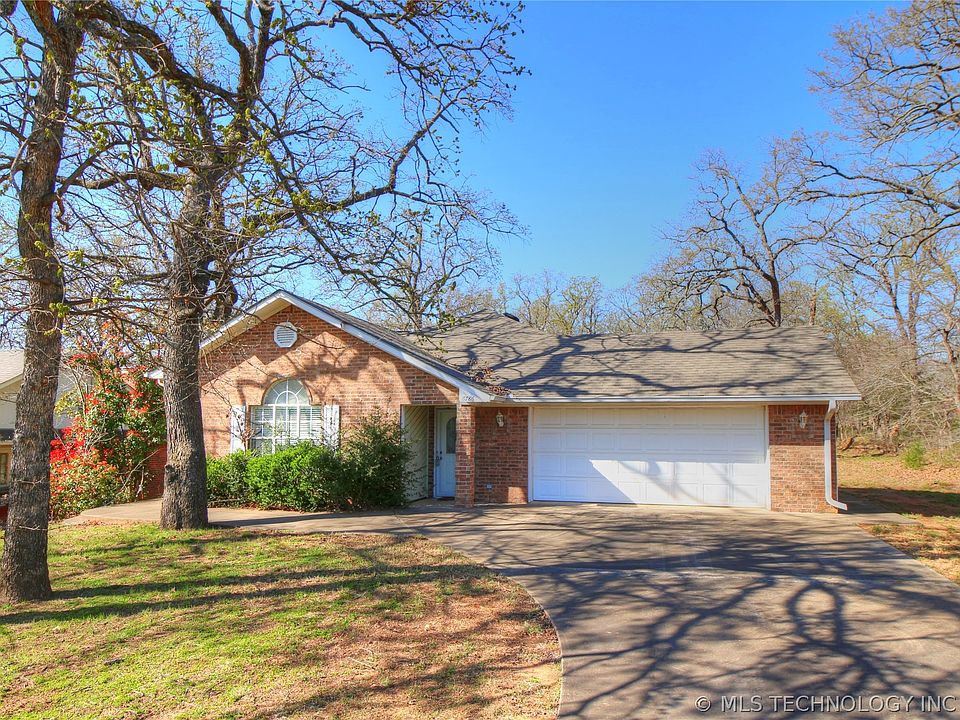 1st image of 6786 Red Oak Dr