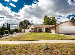11371 Kismet Ave, Sylmar, CA 91342