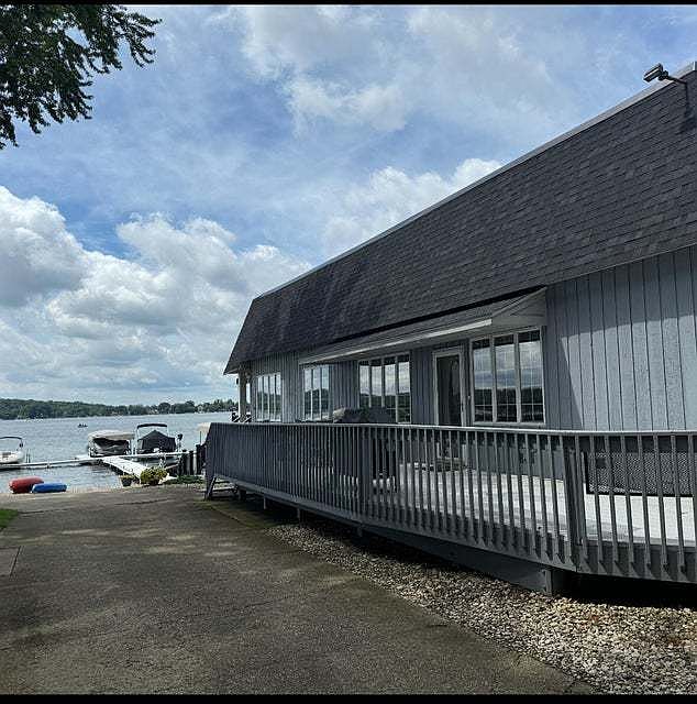 Chateau Du 131 Lance Dr Twin Lakes WI Zillow