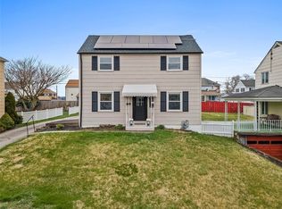 601 Constitution Cir, Clairton, PA