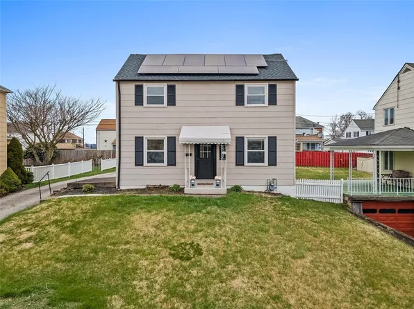 601 Constitution Cir, Clairton, PA 15025