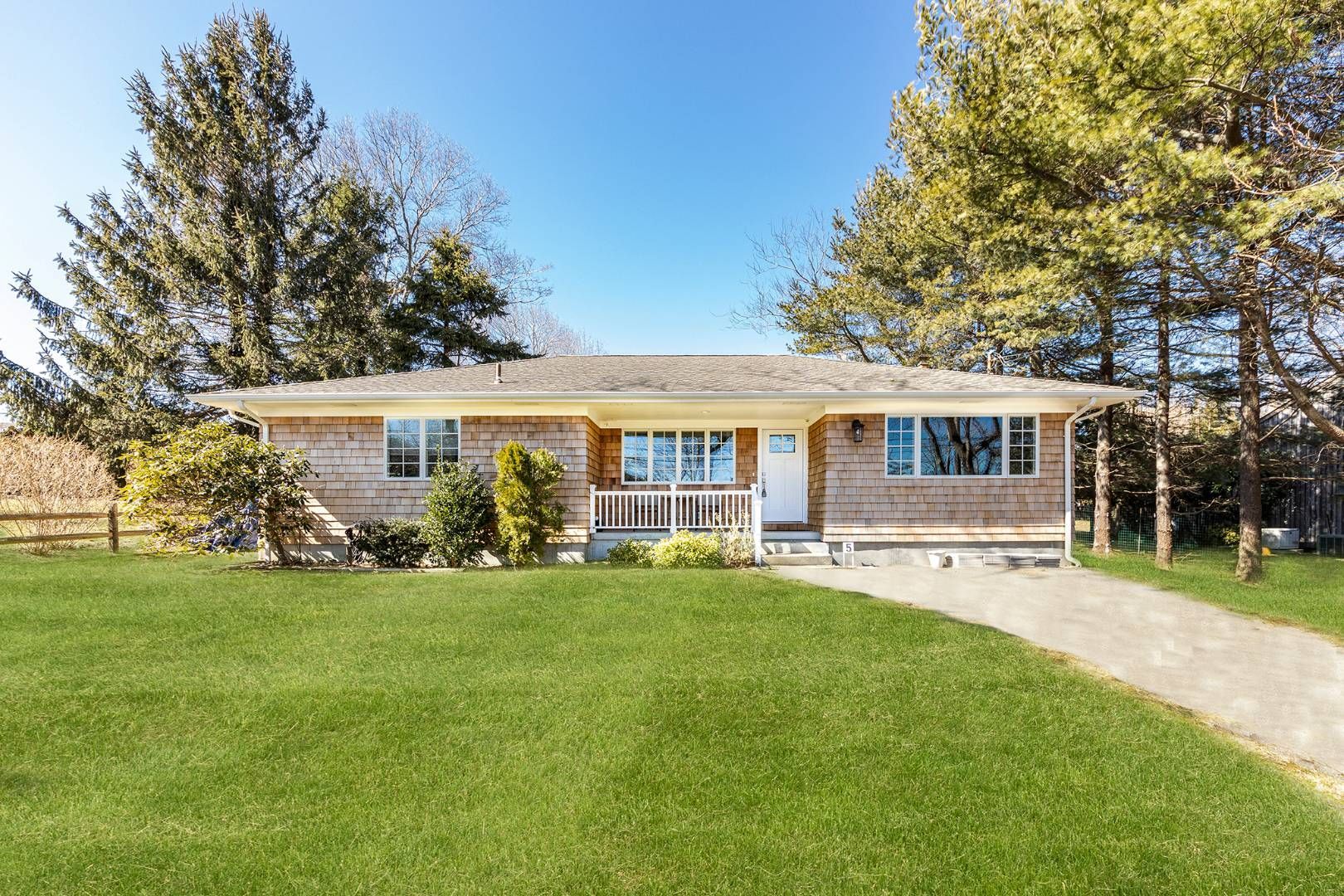 Property in Sag Harbor, NY 11963 | Out East