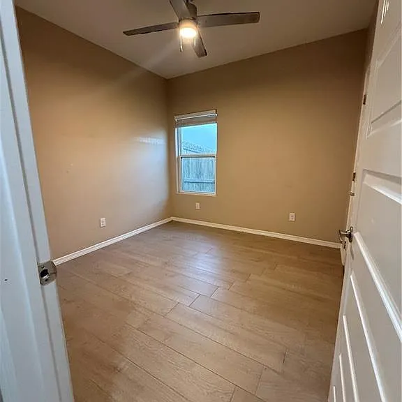 3100 W Driftwood St #3 — Photo 9