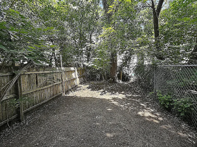 235 Lexington Ave #1-B — Photo 8