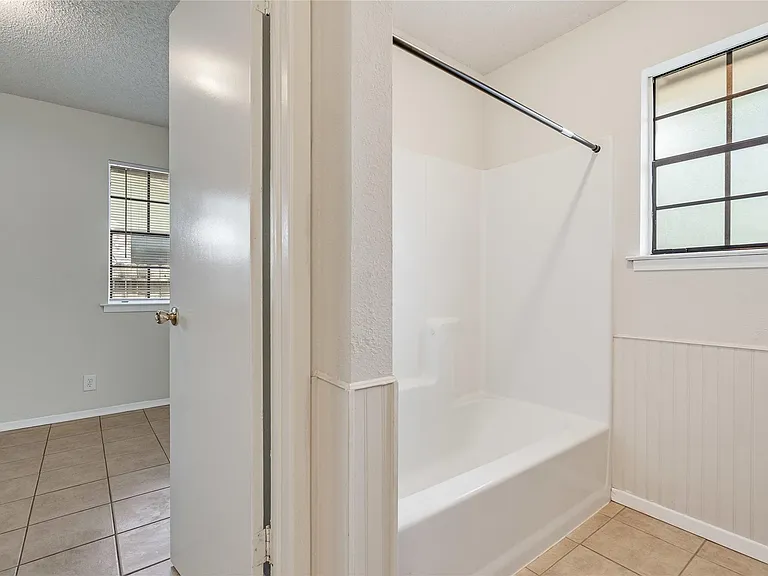 3801 Foust Trl #A — Photo 23