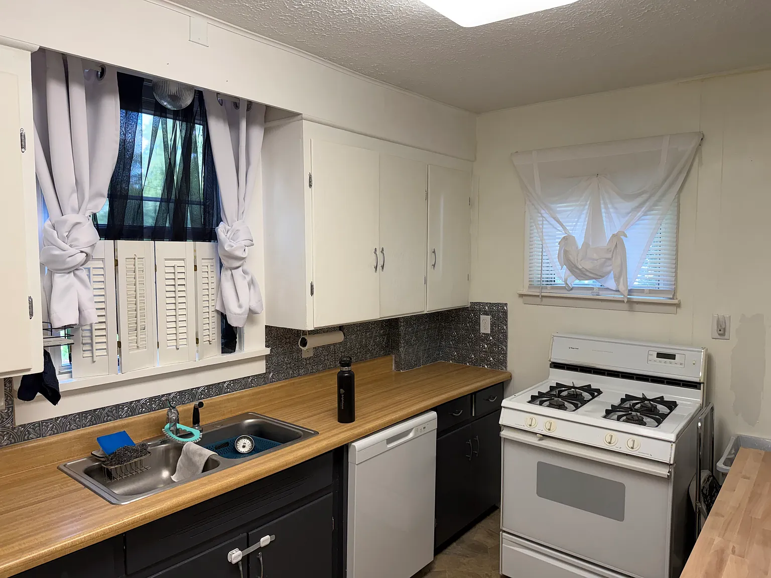 2 bed, 936 sqft, $1,175 — Photo 3