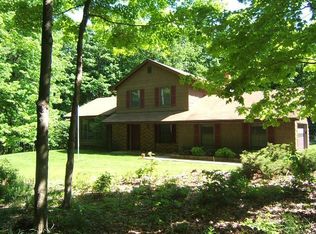 183 Mountain Rd, Shawangunk, NY 12566