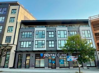 3050 Kingsway #206, Vancouver, BC V5R5J7