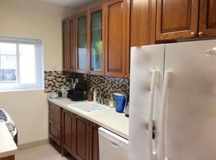 1035 70th St #2, Brooklyn, NY 11228
