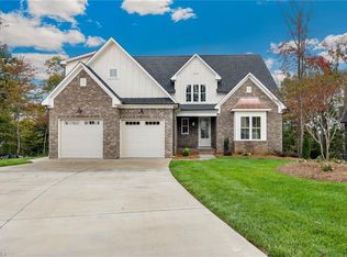 5858 Zinfandel St, Winston Salem, NC 27106