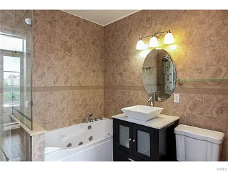 Sold by Space Marketing Shop