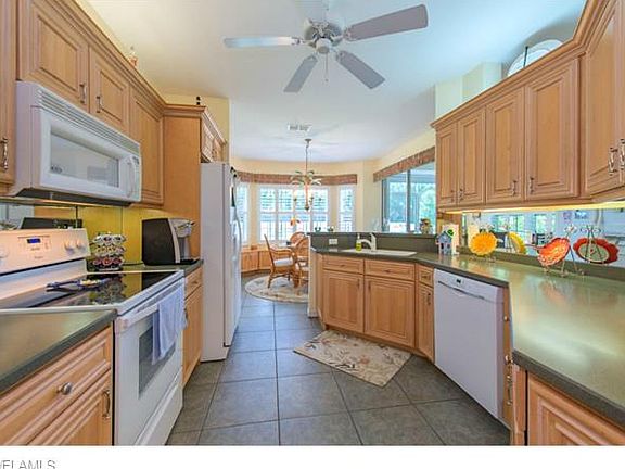 4th image of 20340 Calice Ct Unit 1501