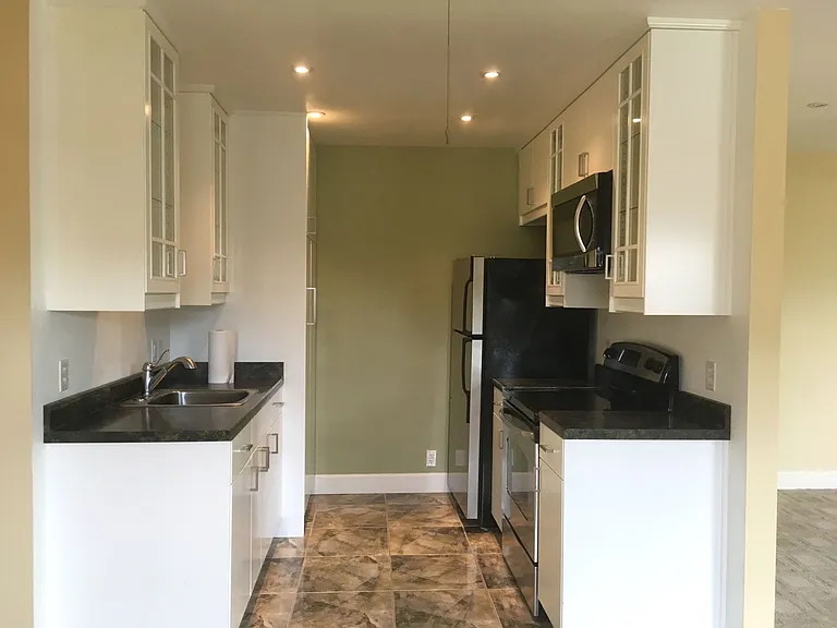 1712 Lawler St #B — Photo 9