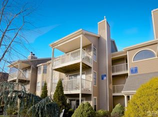 21 Lear Ct #21, East Brunswick, NJ 08816