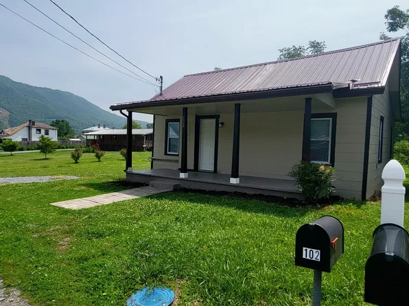 172 Spring St, Hampton, TN 37658