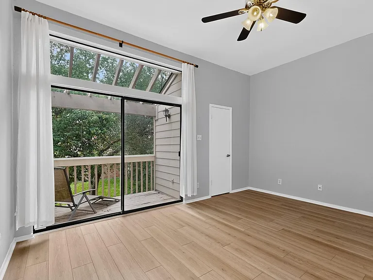 3801 Menchaca Rd #25 — Photo 16