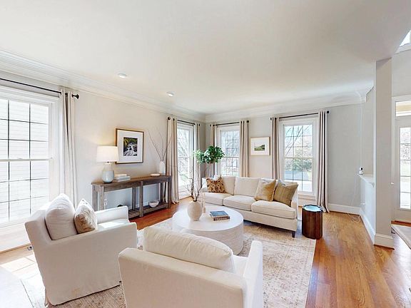 5th image of 42459 Belmont Glen Pl