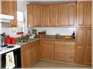 10530 W Providence Rd, Richmond, VA 23236