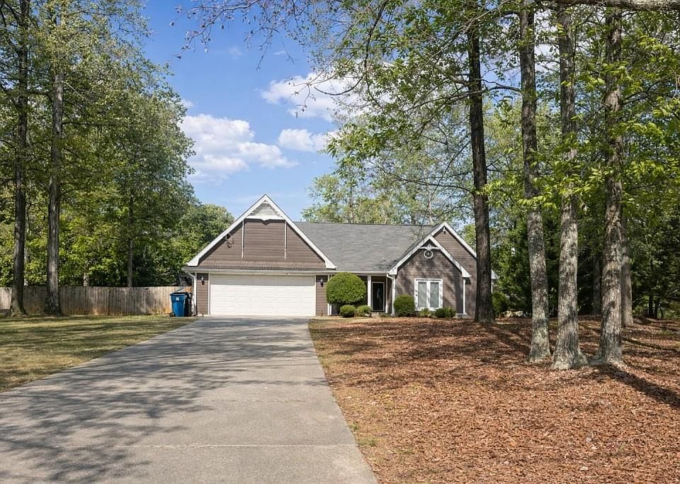 1st image of 2121 Prospect Rd