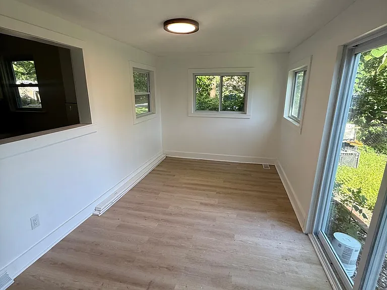 1707 SW Walnut St — Photo 4