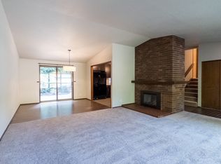 18230 92nd Ave NE, Bothell, WA 98011