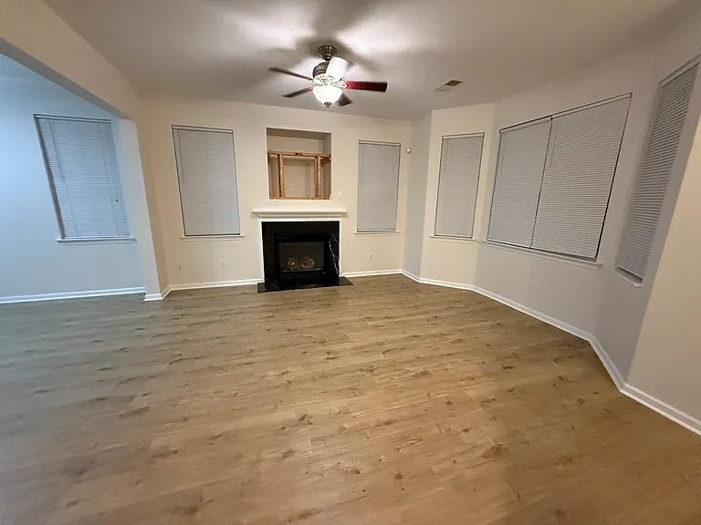3748 Cainhoy Ln — Photo 9