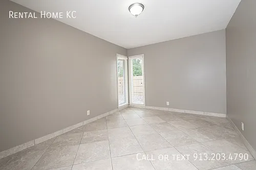 15917 W 153rd St — Photo 11