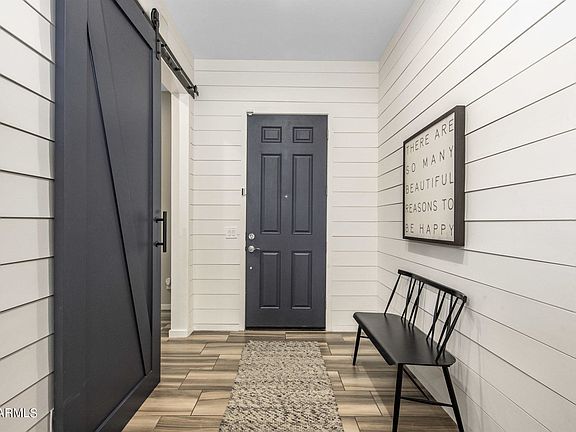 5th image of 1884 E Crescent Way