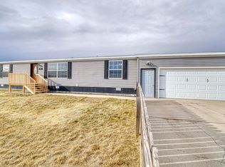 1803 Ash Meadows Dr, Gillette, WY 82716