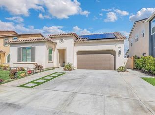 18695 Big Cedar Dr, Santa Clarita, CA 91387