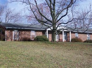 627 New Dixville Rd, Harrodsburg, KY 40330