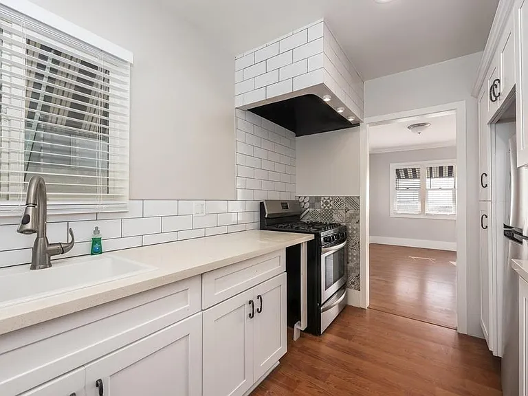 1527 Seal Way #4 — Photo 15
