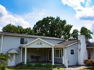 1011 25th St, Vienna, WV 26105