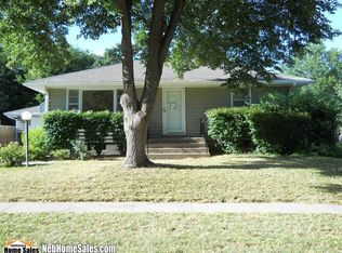 7230 Orchard St, Lincoln, NE 68505