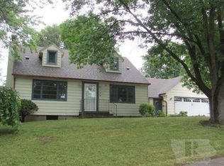106 E 18th St, Atlantic, IA 50022