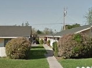 294 W Locust Ave APT 102, Pinedale, CA 93650