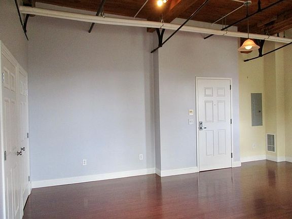 5th image of 25 Pond St Unit 207