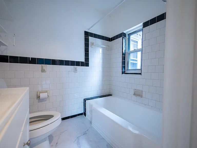 3926 Southern Ave SE #301 — Photo 13