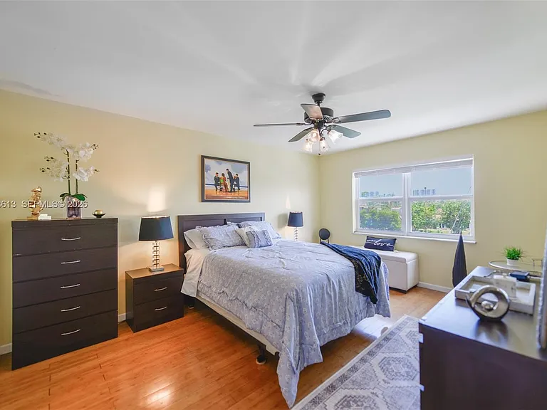 401 Golden Isles Dr #312 — Photo 16