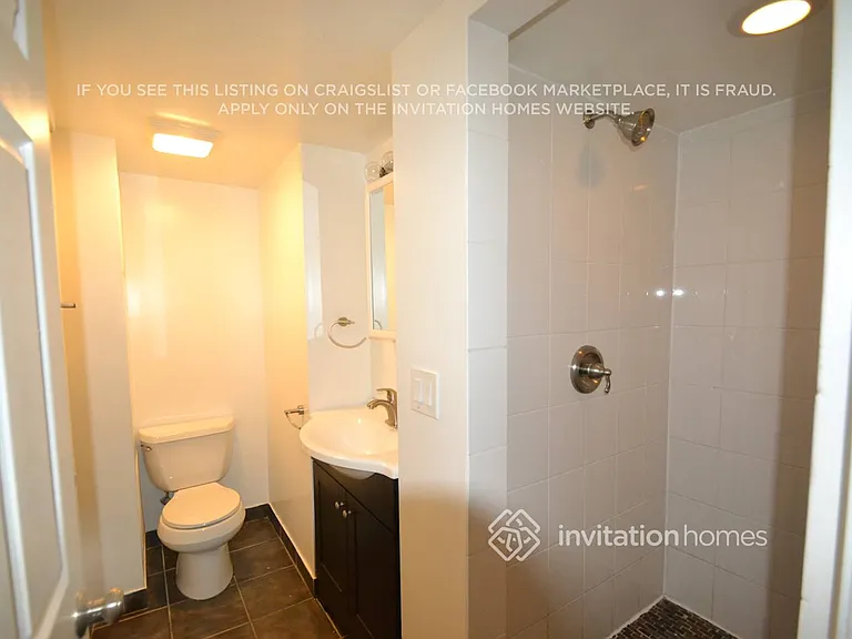 2904 N McVicker Ave — Photo 10