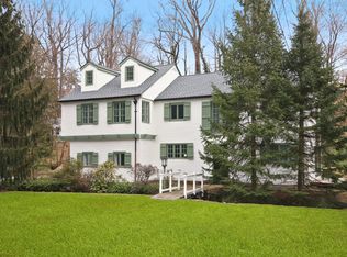 1144 Post Rd, Scarsdale, NY 10583