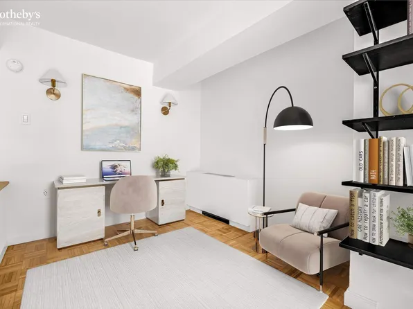 310 East 46th Street image 7 of 14