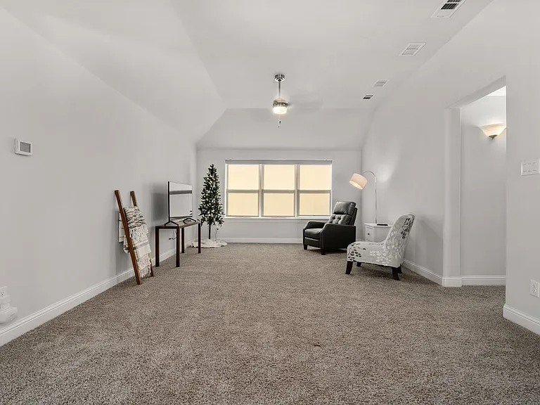 4602 Lorion Dr — Photo 31