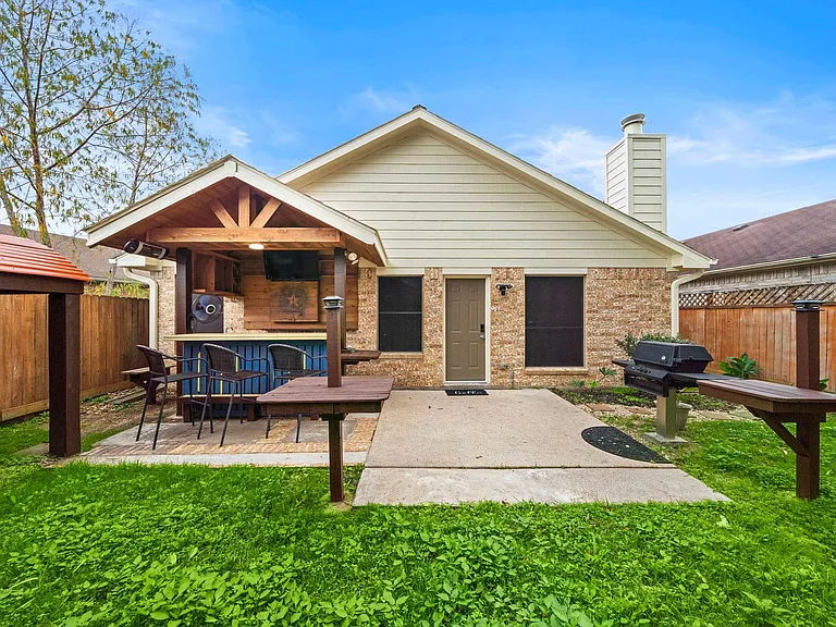 12026 Westwold Dr — Photo 28
